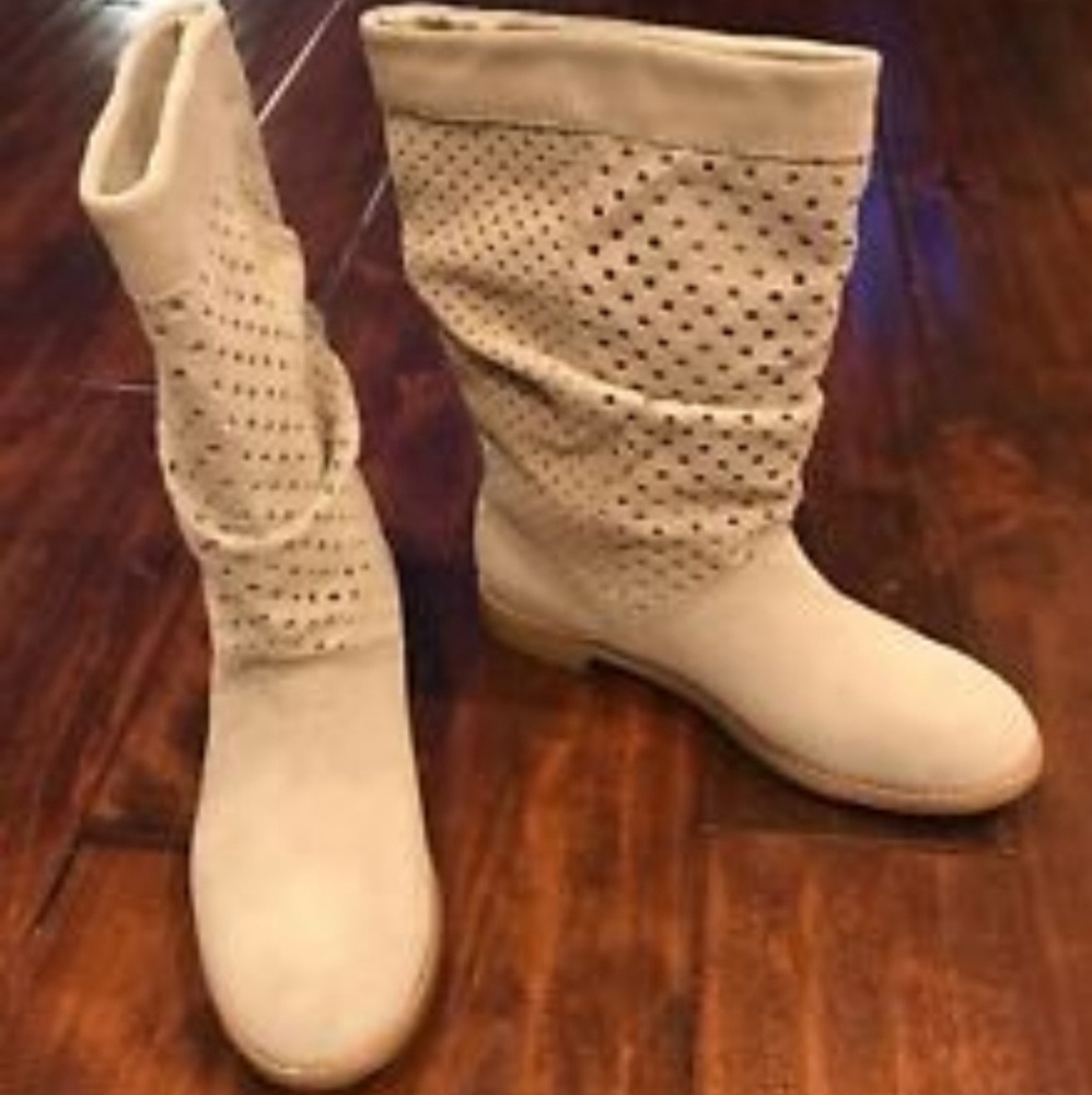 Toms Serra Oxford Tan Perforated Suede Boots